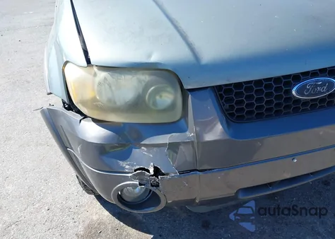 2005 Ford Escape Xlt from USA, damaged, VIN 1FMCU03165KD64906